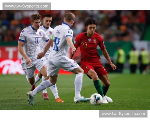 西班牙vs卢森堡：足球的浪漫与现实，一场意料之外的对话